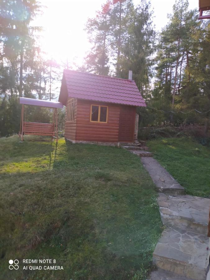 Лісова Казка Villa ยาเรมชา ภายนอก รูปภาพ